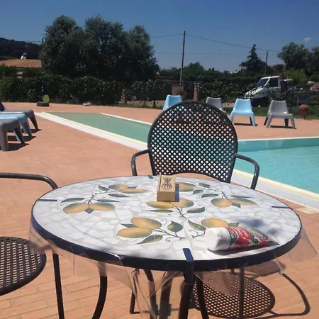 Nadia, With An Exclusive Swimming Pool *